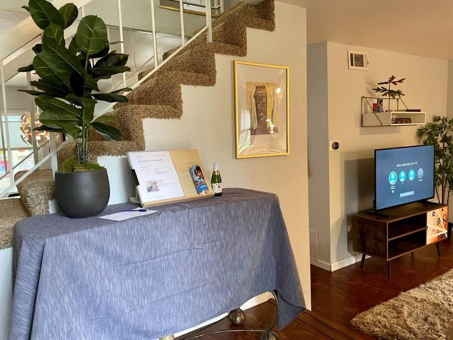 Artist's With 2 Bedroom & Arcade Holiday home